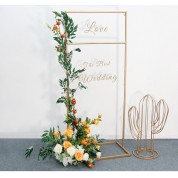 Country Chic Wedding Flower Arrangements