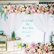 Oasis Color Wedding Decorations