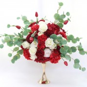 Modern Xmas Flower Arrangements