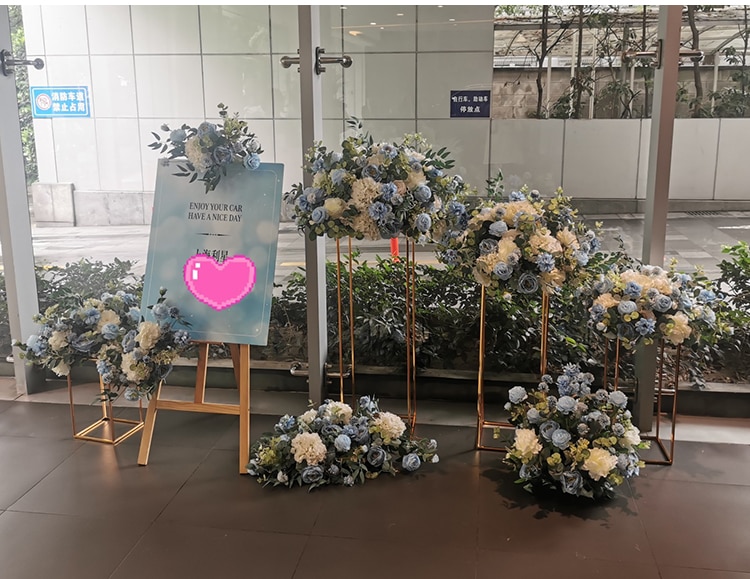 flower basket in doors in the window