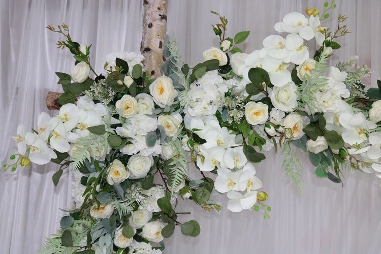 wedding arches woth lights and tulle1