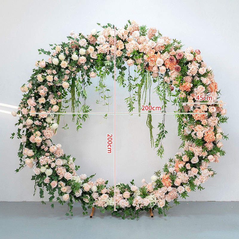 a symmetrical flower arrangements1