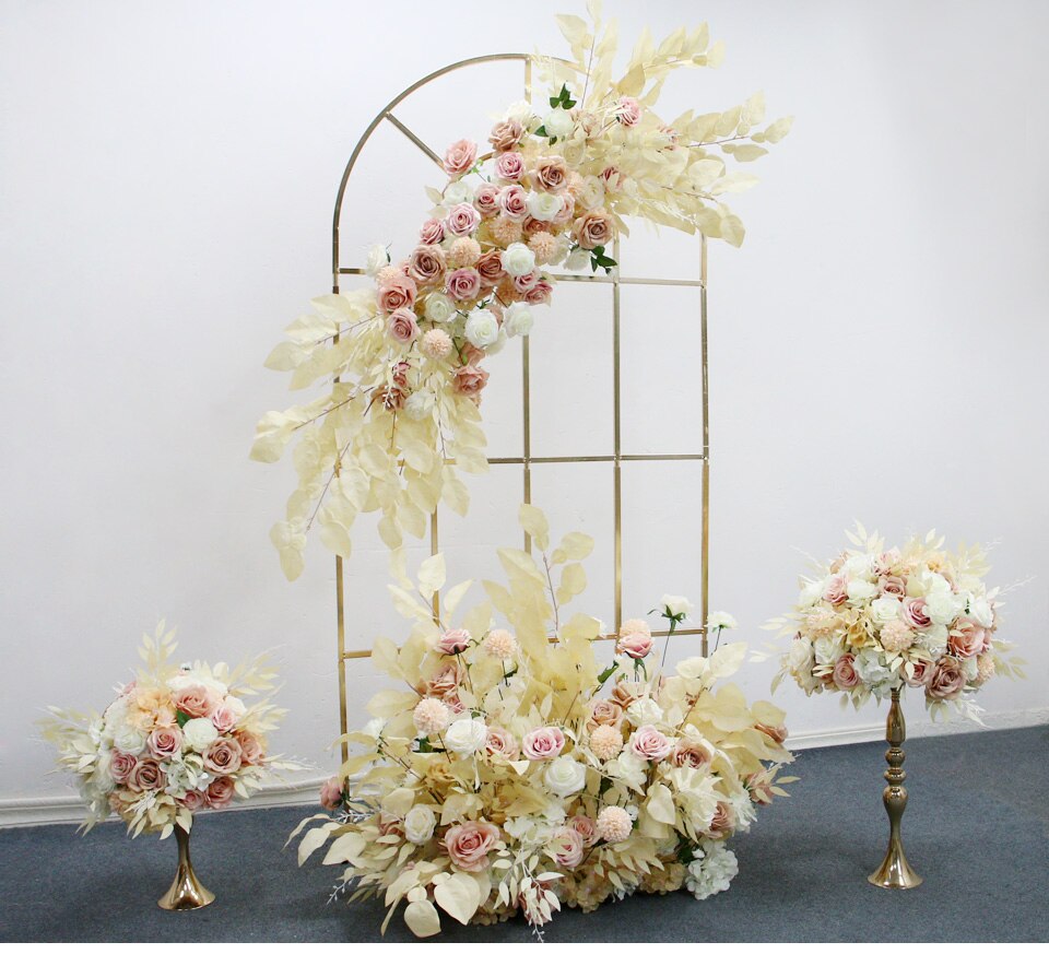 rose and gold wedding decor9