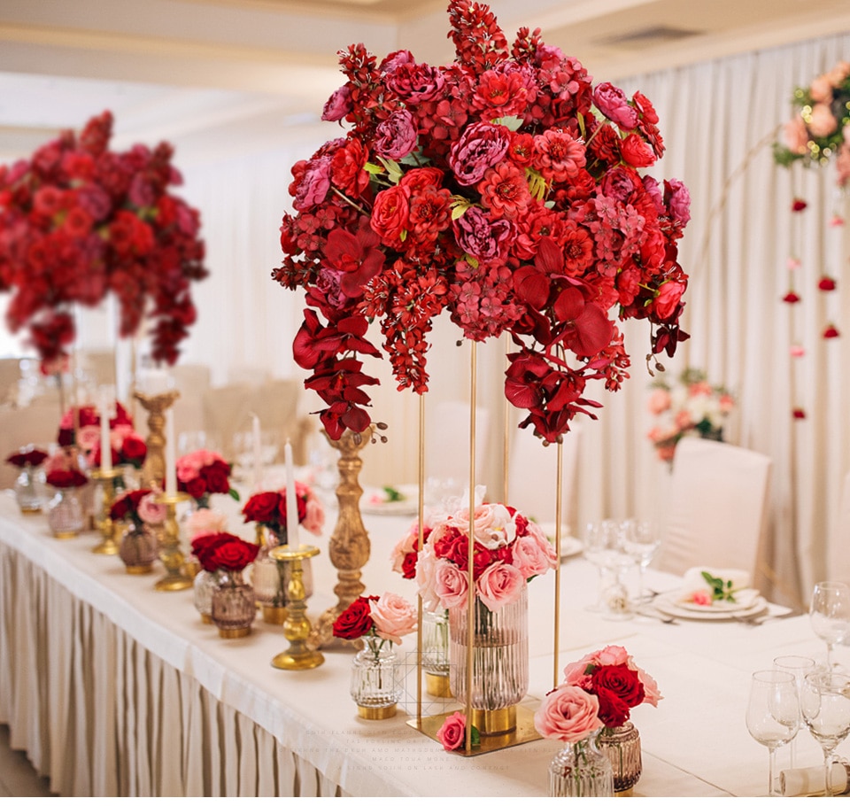 hot pink wedding flower bouquets