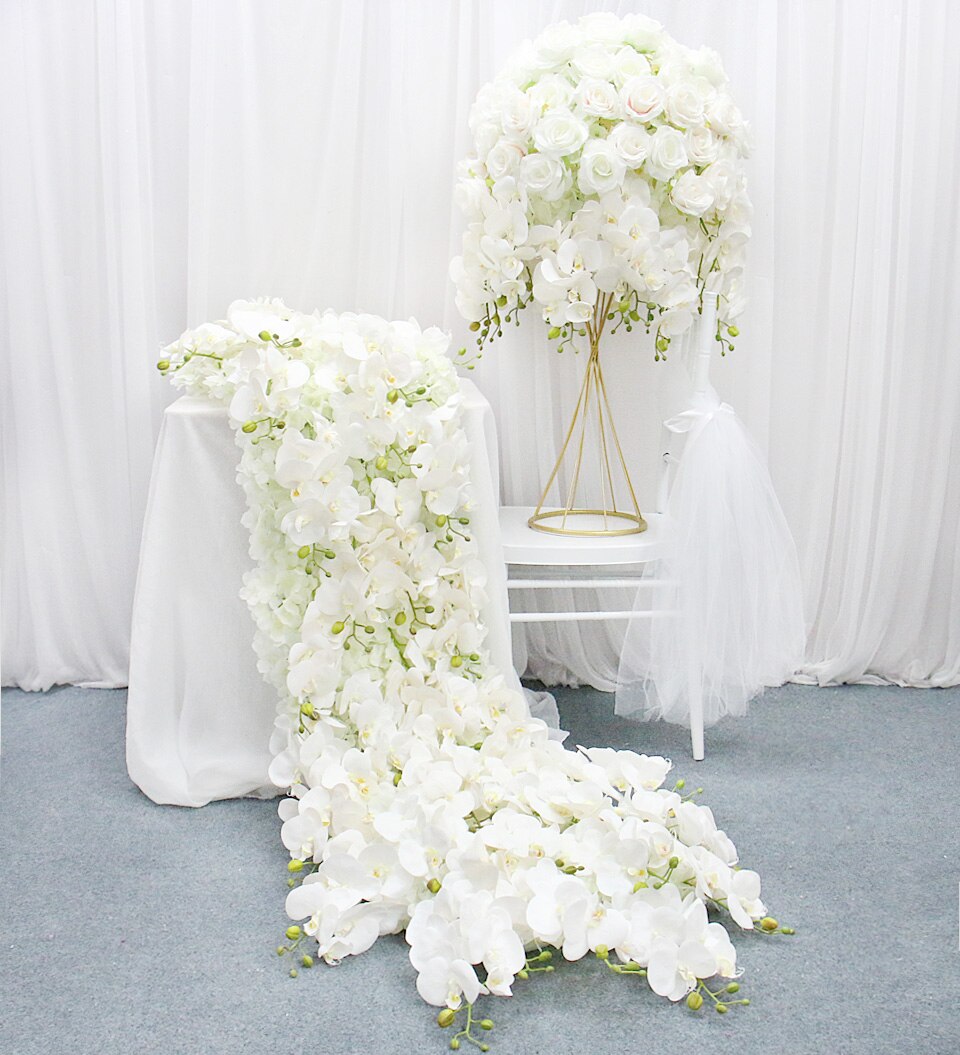 beautiful peonies wedding decoration