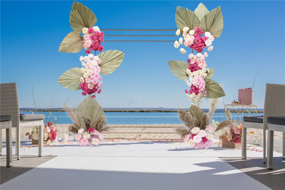 intimate wedding decorations